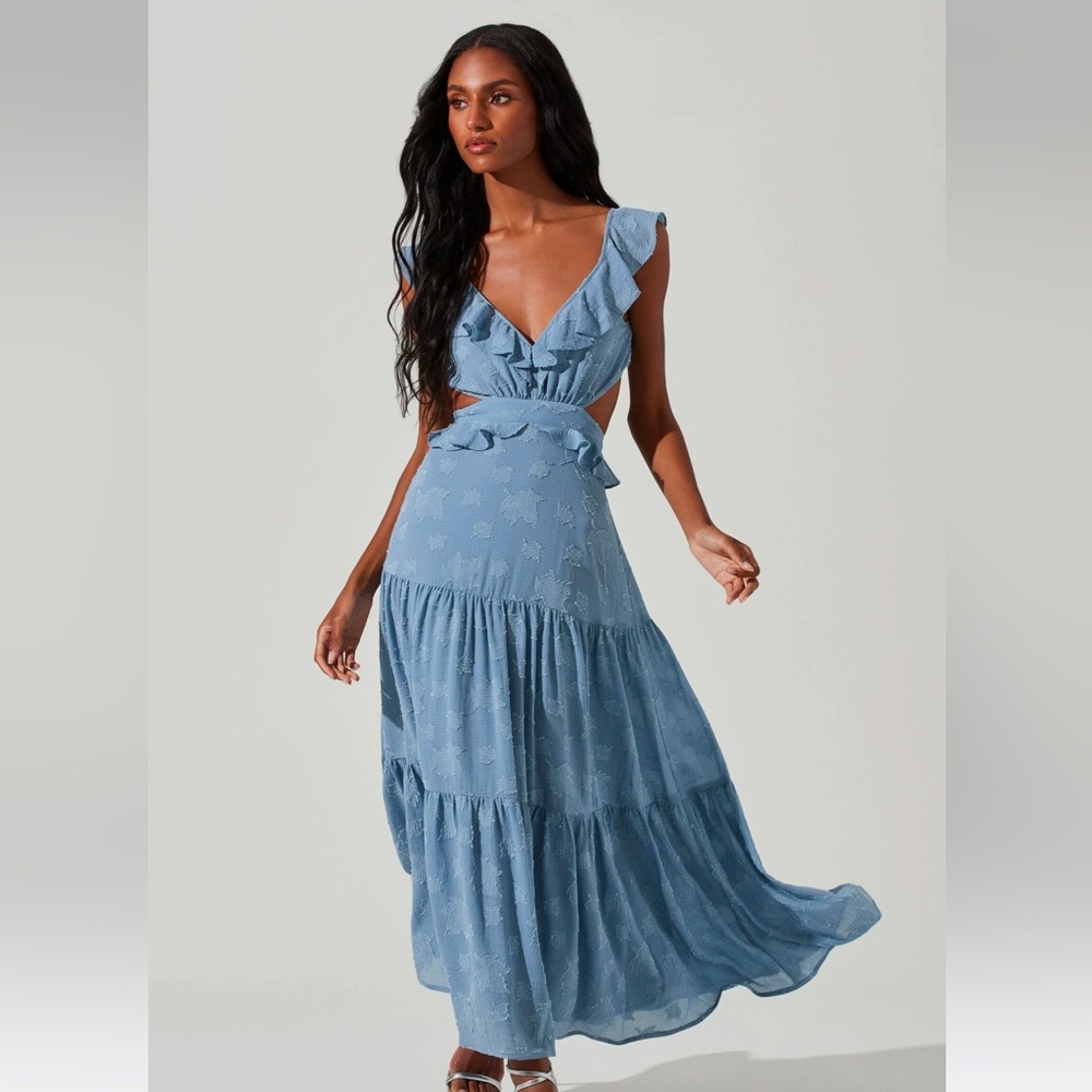 ASTR the label cut our flutter maxi dress